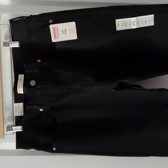 Black slim stretchy Levi's - Picture 2 of 2